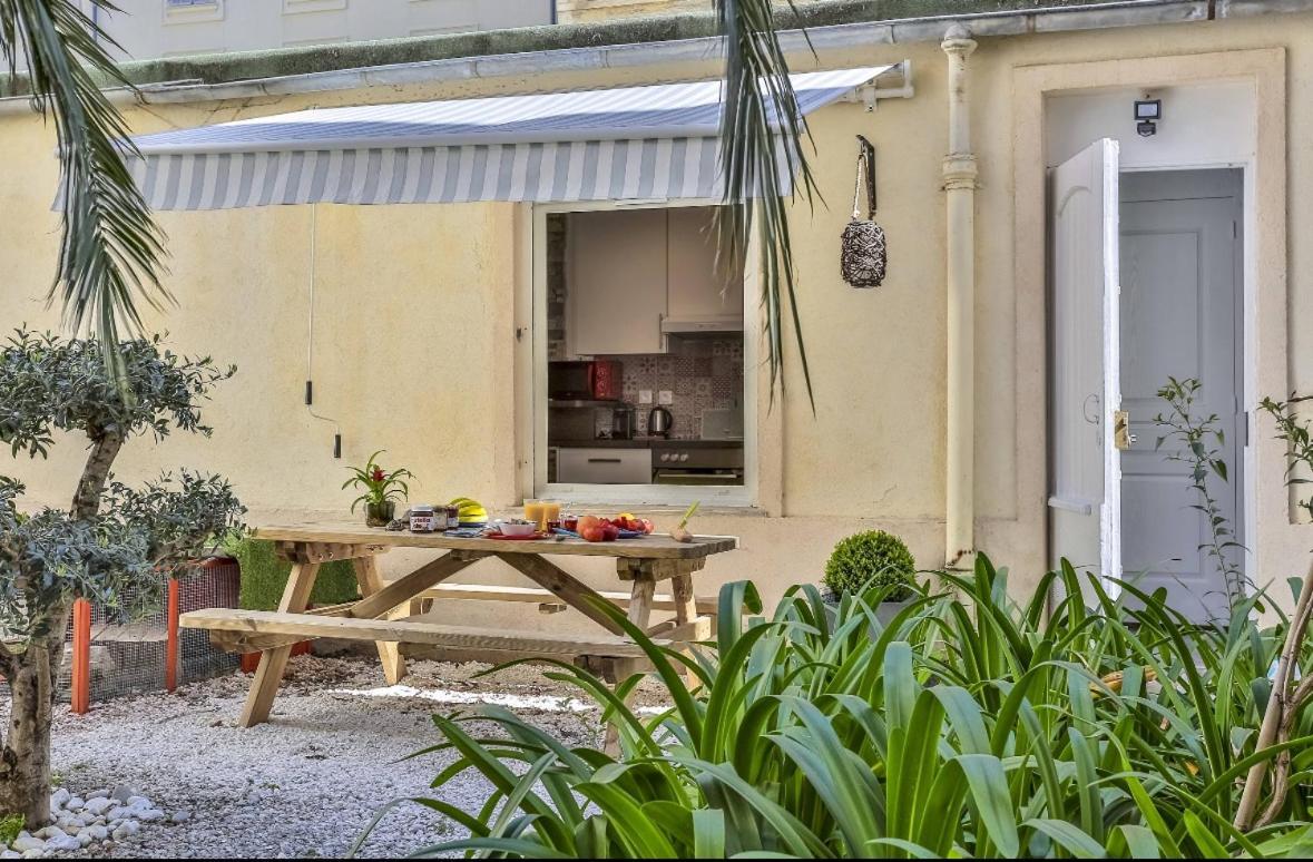 Le Refuge Avec Terrasse Et Jardin, En Plein Centre-Ville, Gare 5 Minutes A Pieds ニース エクステリア 写真